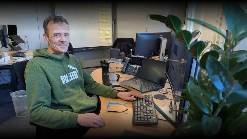 Van pakketchauffeur naar de ICT-servicedesk van aaZoo: dit is Joost!